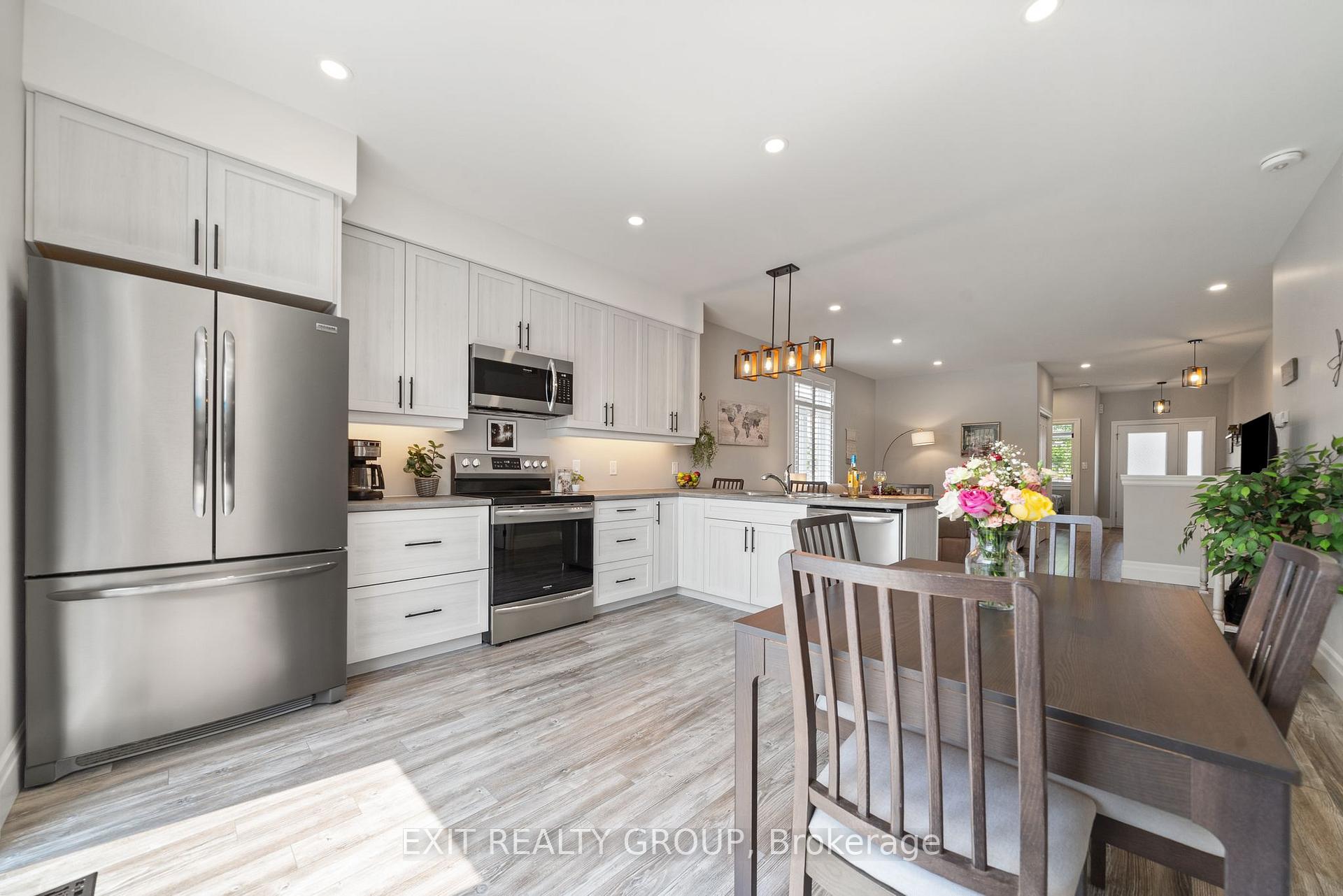 Photo 17 of 40 Curtis Street, Prince Edward County, Picton Ward — HOMEH