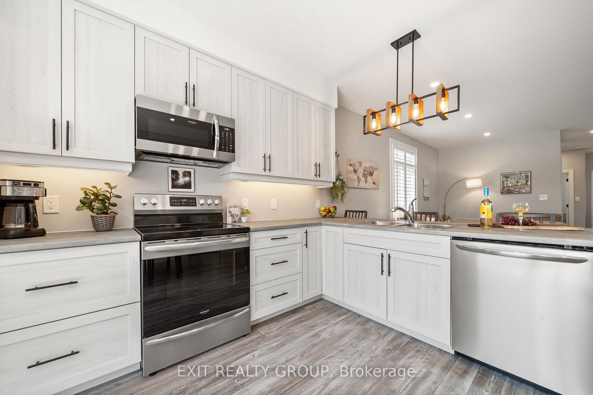 Photo 18 of 40 Curtis Street, Prince Edward County, Picton Ward — HOMEH