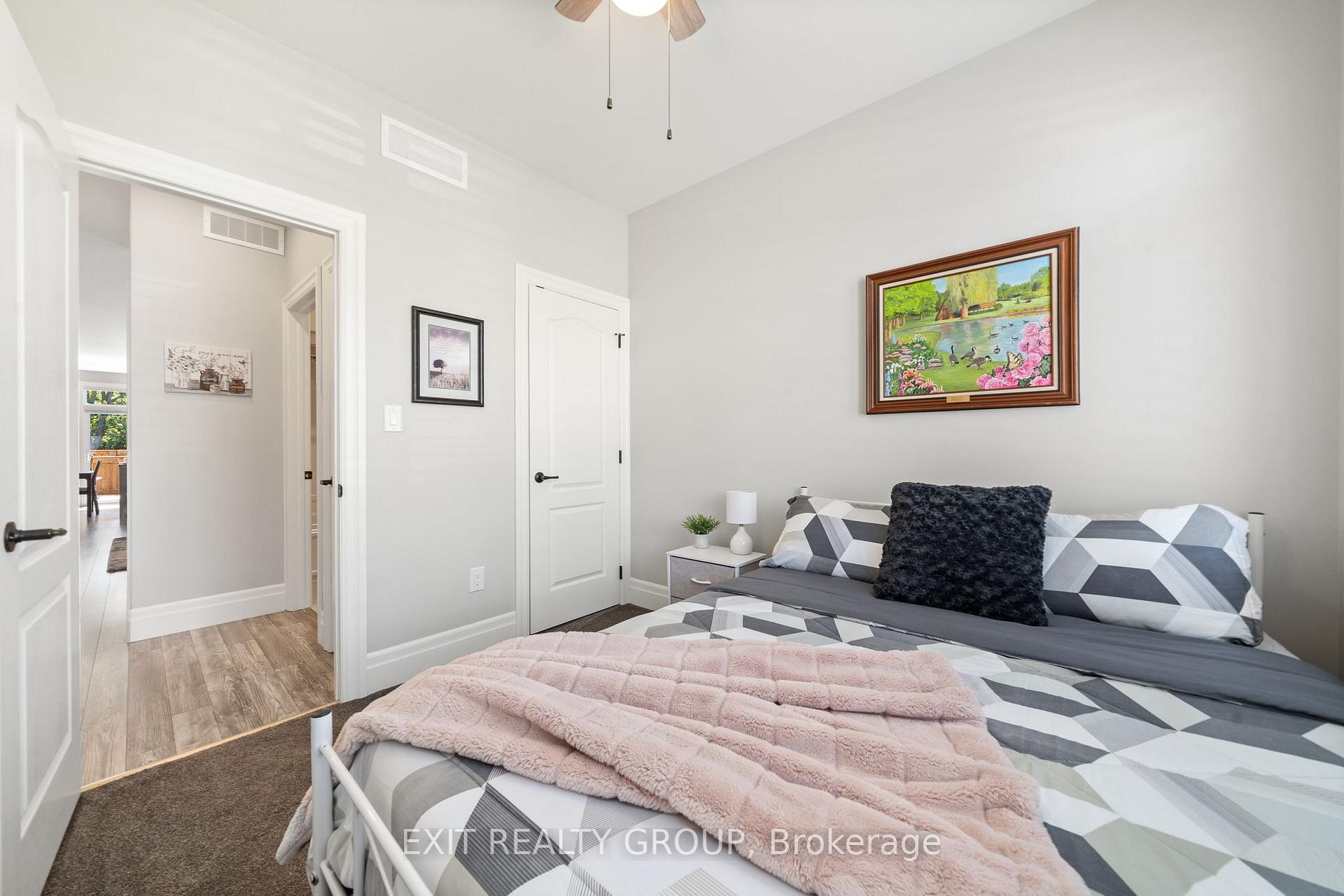 Photo 21 of 40 Curtis Street, Prince Edward County, Picton Ward — HOMEH