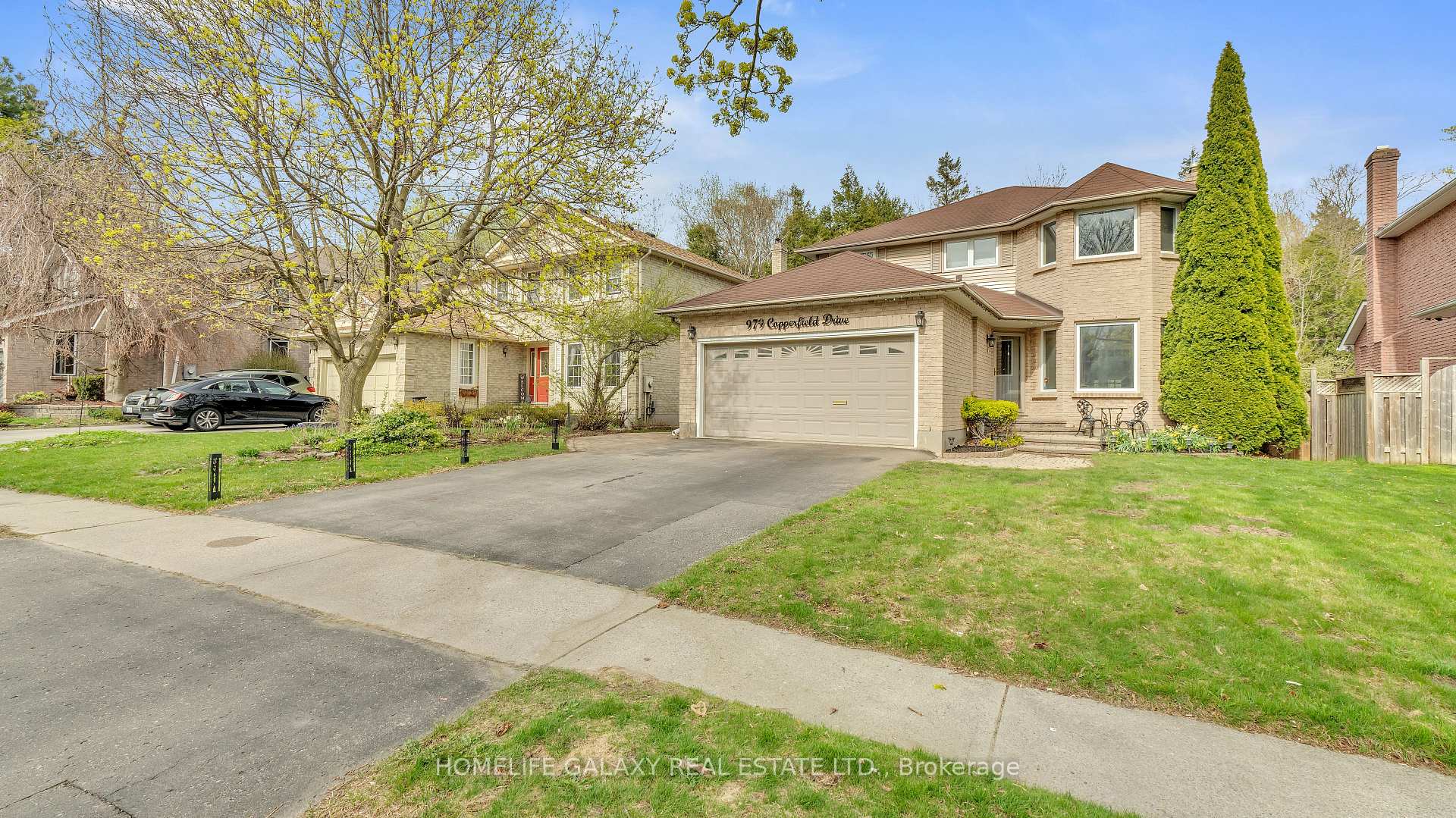 Photo 2 of 979 Copperfield Drive, Oshawa, Eastdale — HOMEH