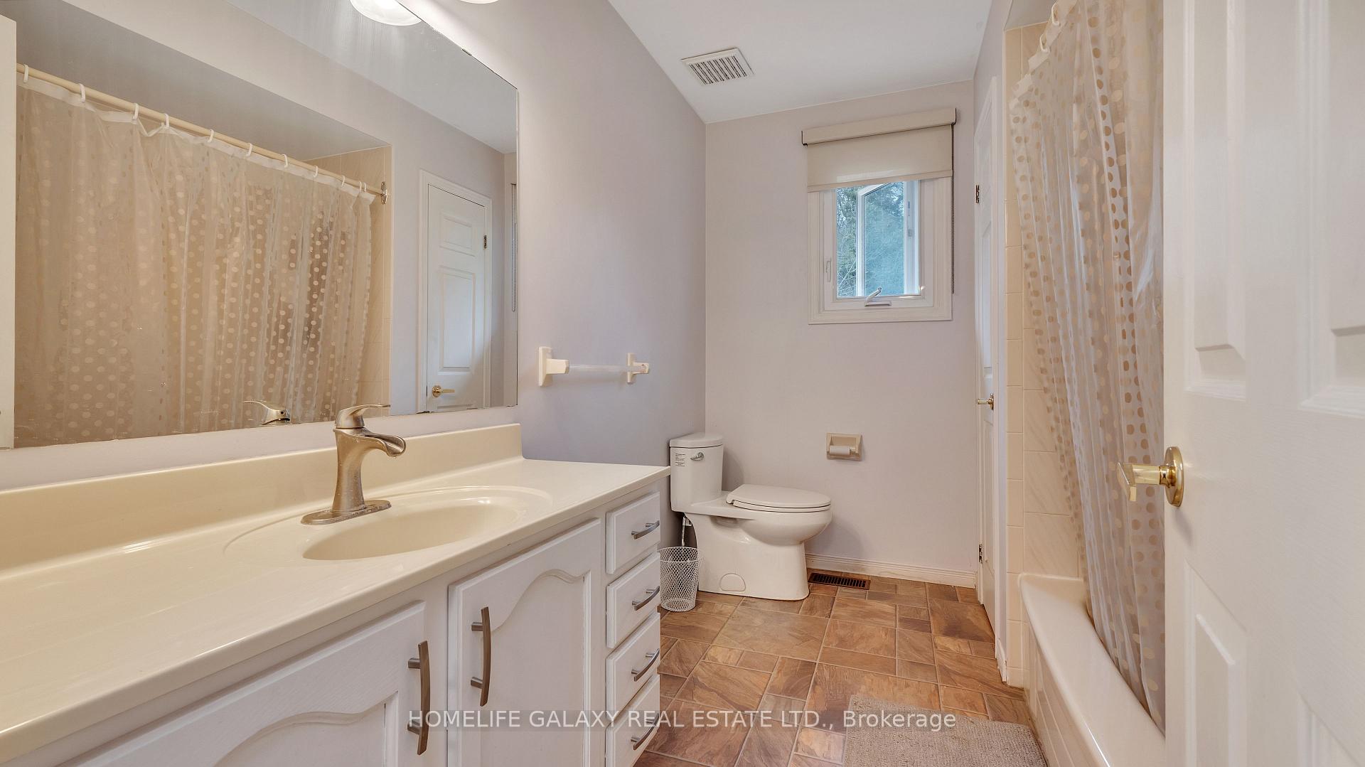 Photo 32 of 979 Copperfield Drive, Oshawa, Eastdale — HOMEH