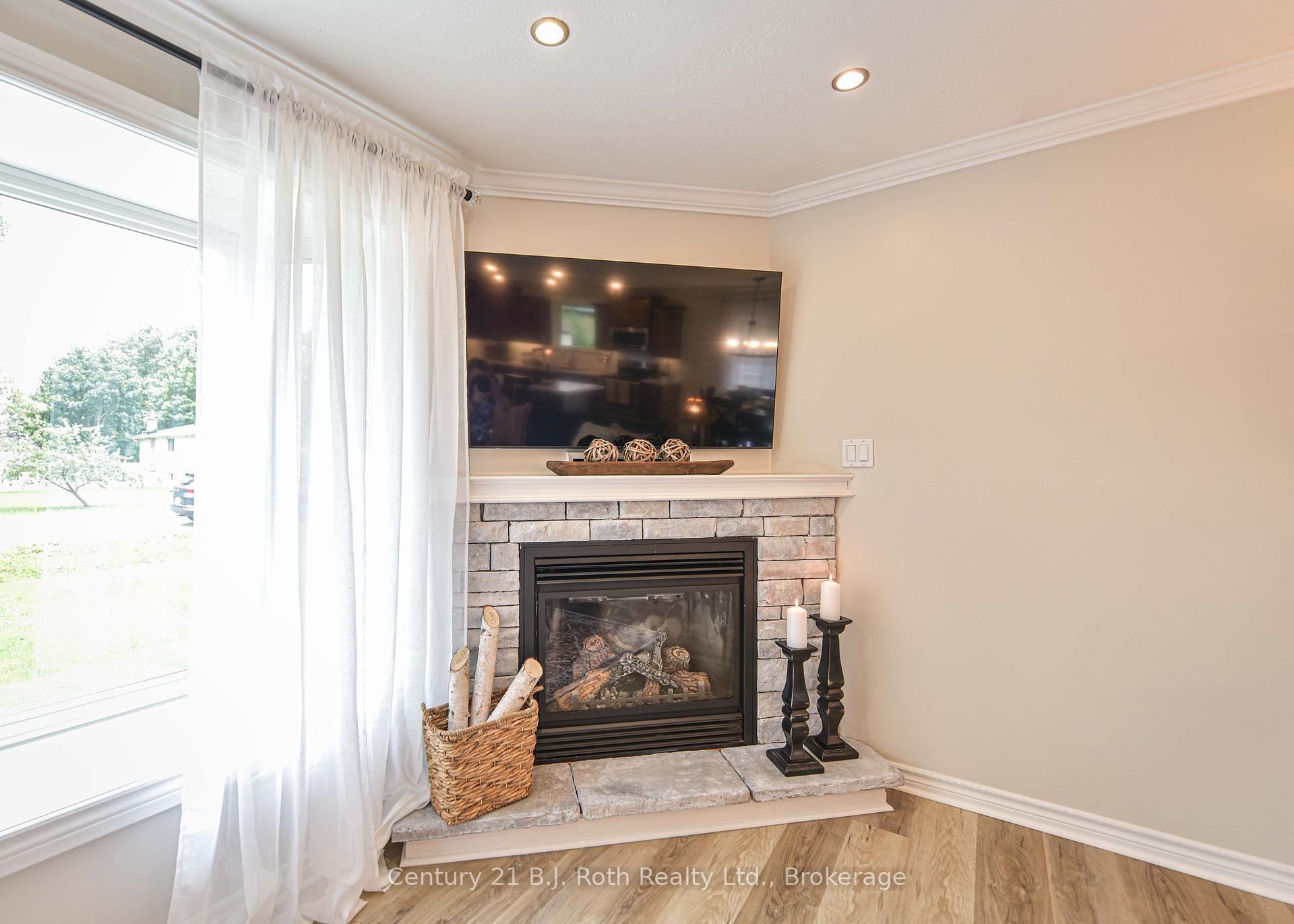 Photo 11 of 4693 Daniel Street, Ramara, Atherley — HOMEH