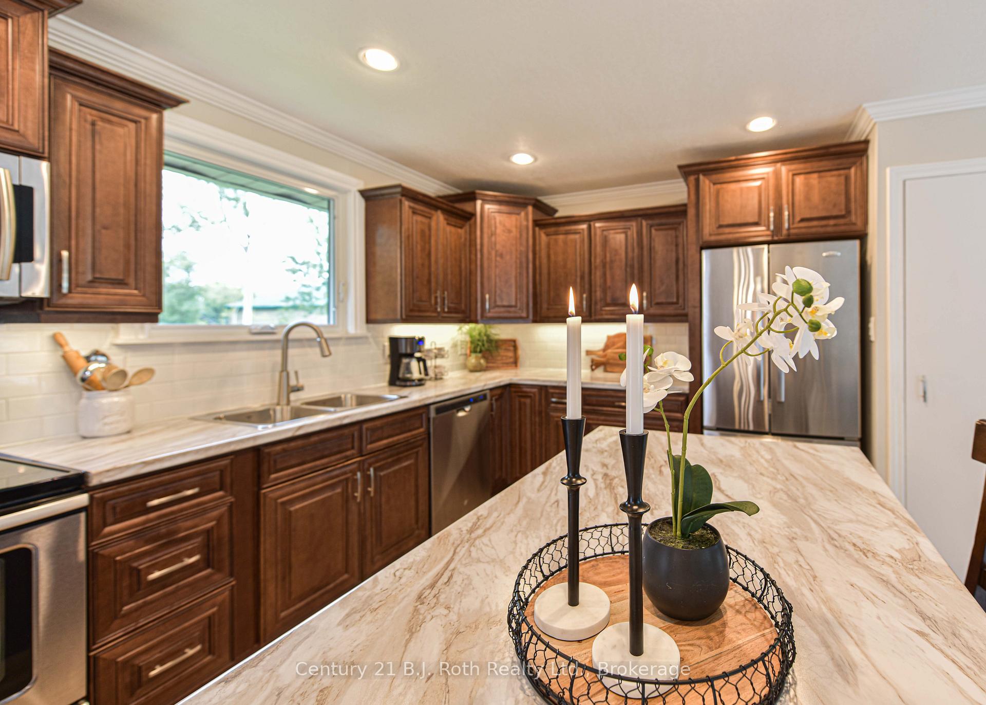 Photo 14 of 4693 Daniel Street, Ramara, Atherley — HOMEH