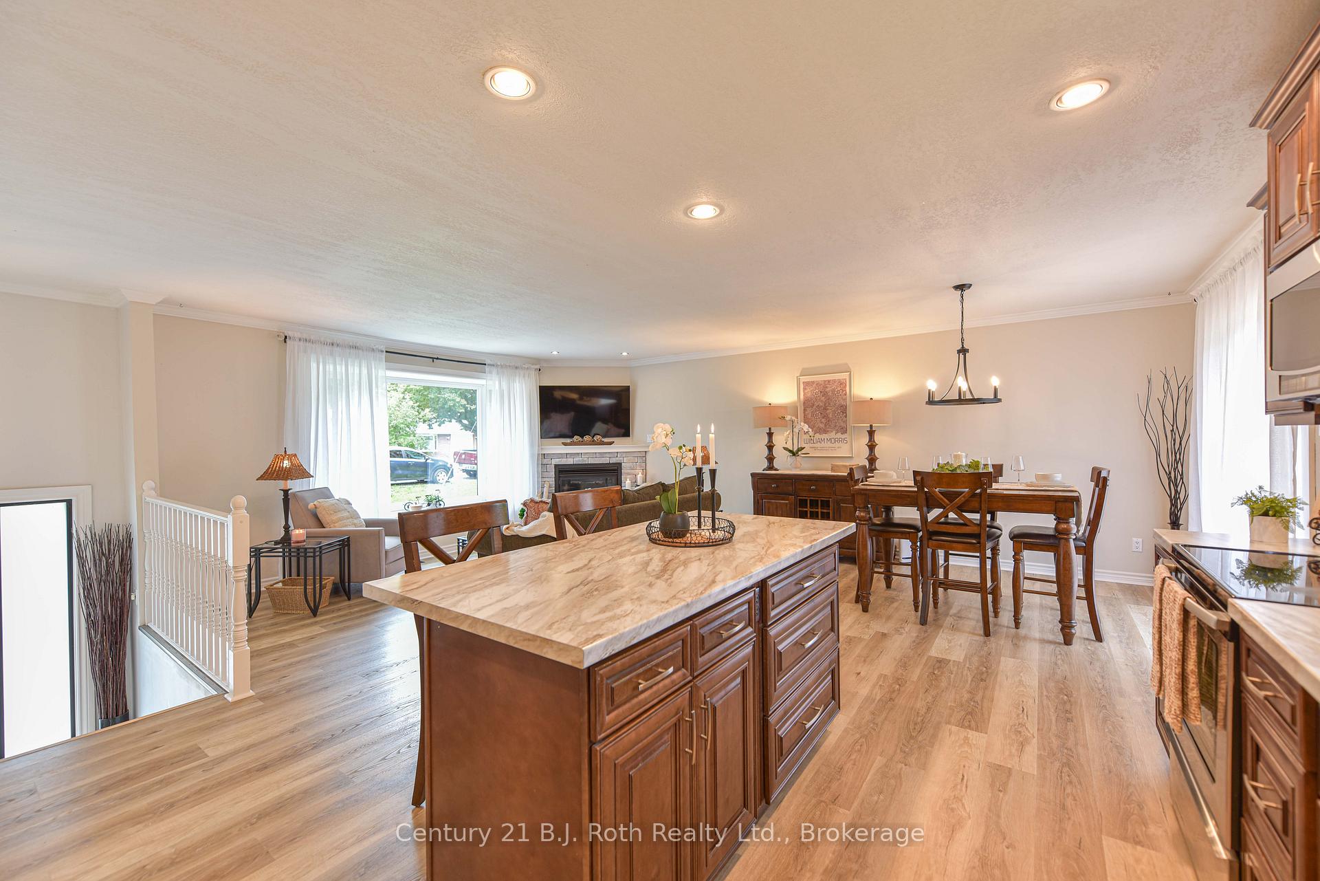 Photo 16 of 4693 Daniel Street, Ramara, Atherley — HOMEH