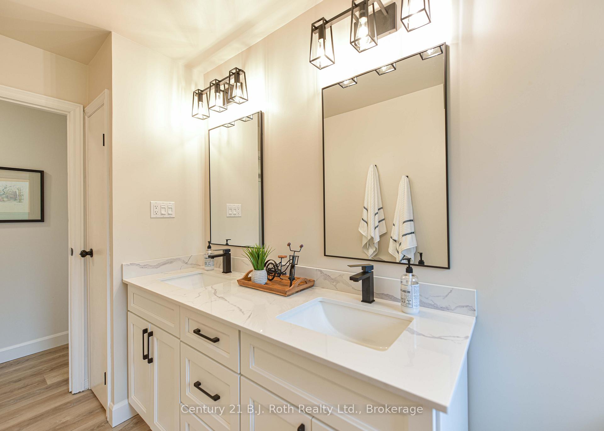 Photo 19 of 4693 Daniel Street, Ramara, Atherley — HOMEH