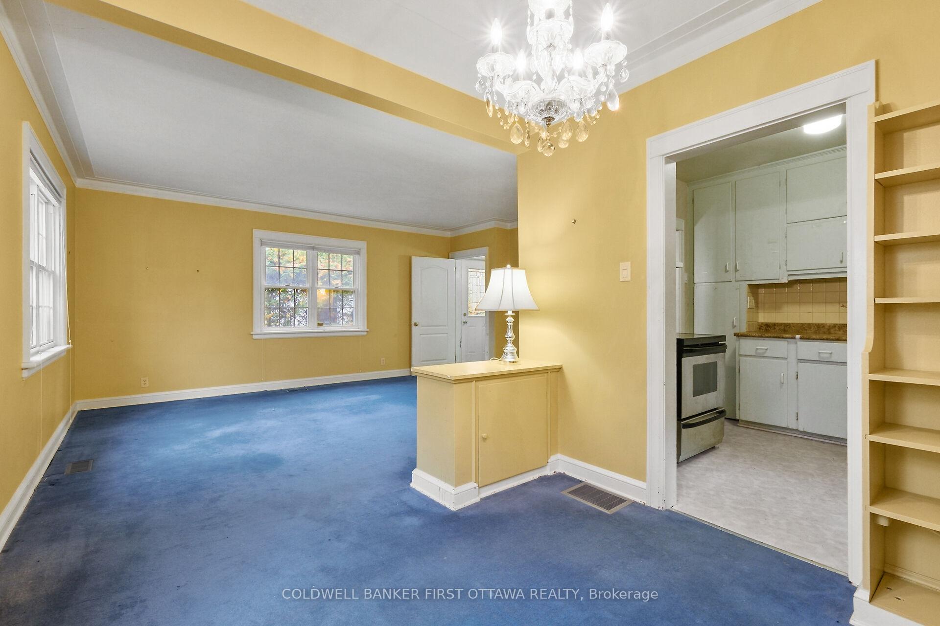 Photo 10 of 38 Acacia Avenue, Ottawa, Rockcliffe — HOMEH