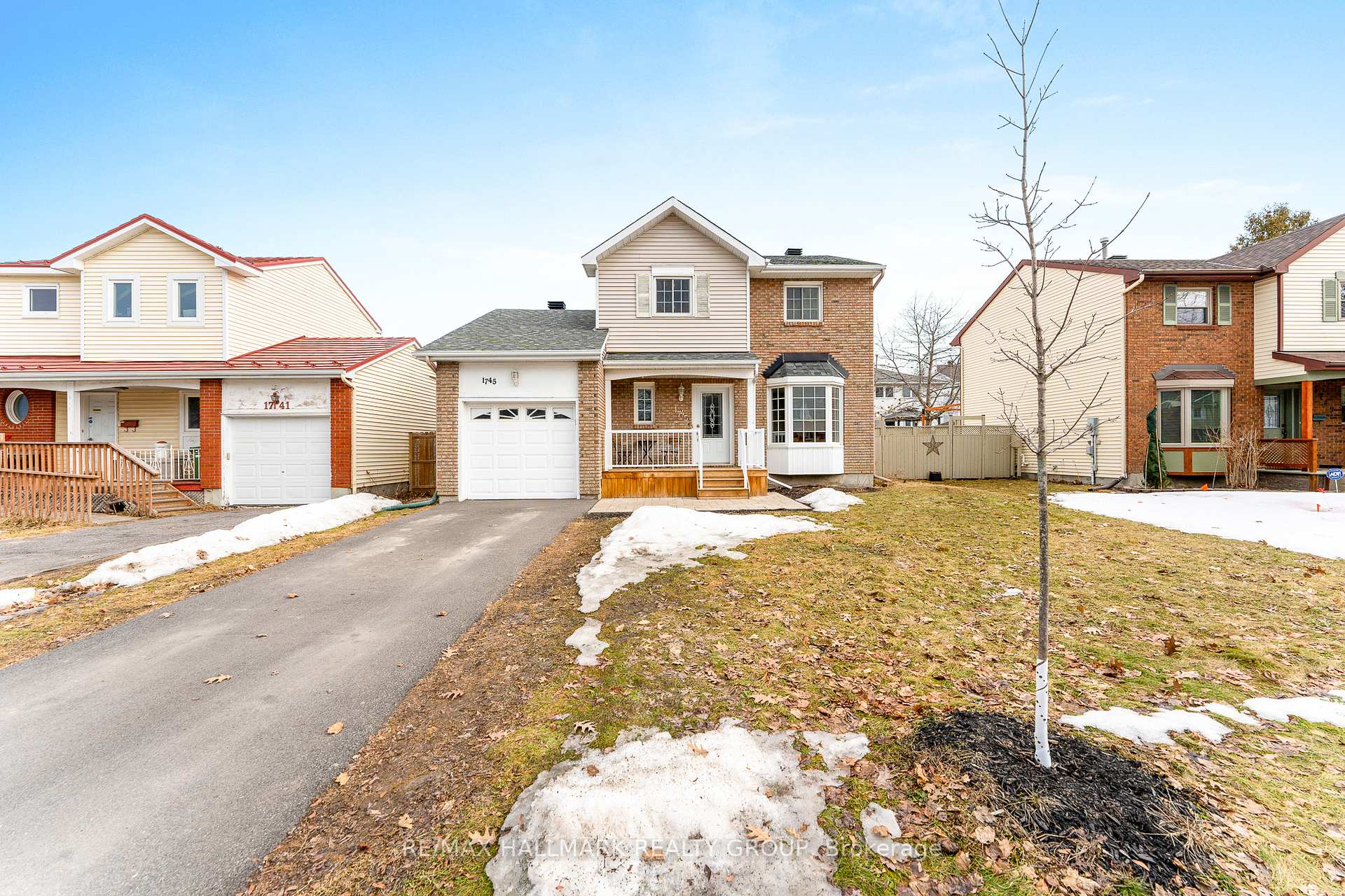 Photo 2 of 1745 Bottriell Way, Ottawa, Fallingbrook/Pineridge — HOMEH