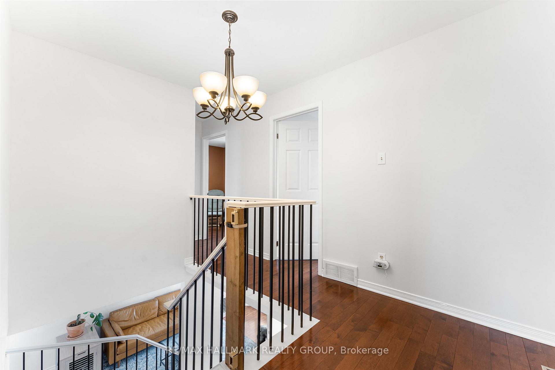 Photo 26 of 1745 Bottriell Way, Ottawa, Fallingbrook/Pineridge — HOMEH