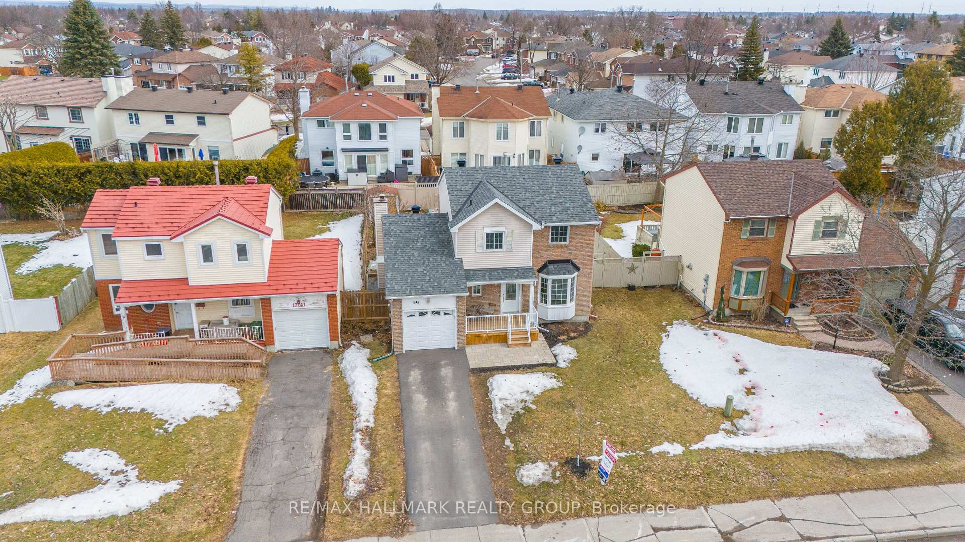 Photo 46 of 1745 Bottriell Way, Ottawa, Fallingbrook/Pineridge — HOMEH