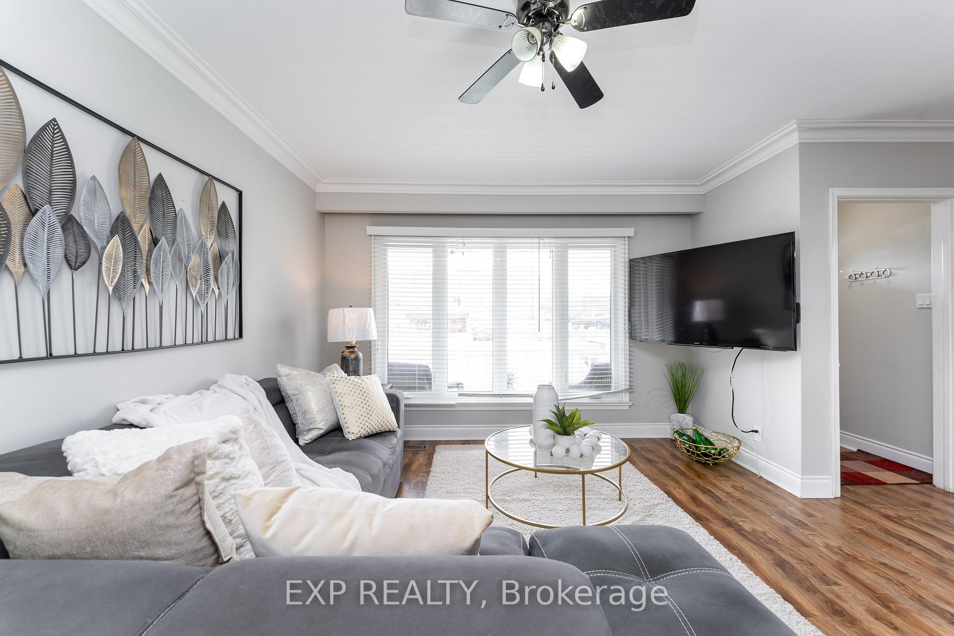 Photo 7 of 1195 Wecker Drive, Oshawa, Lakeview — HOMEH