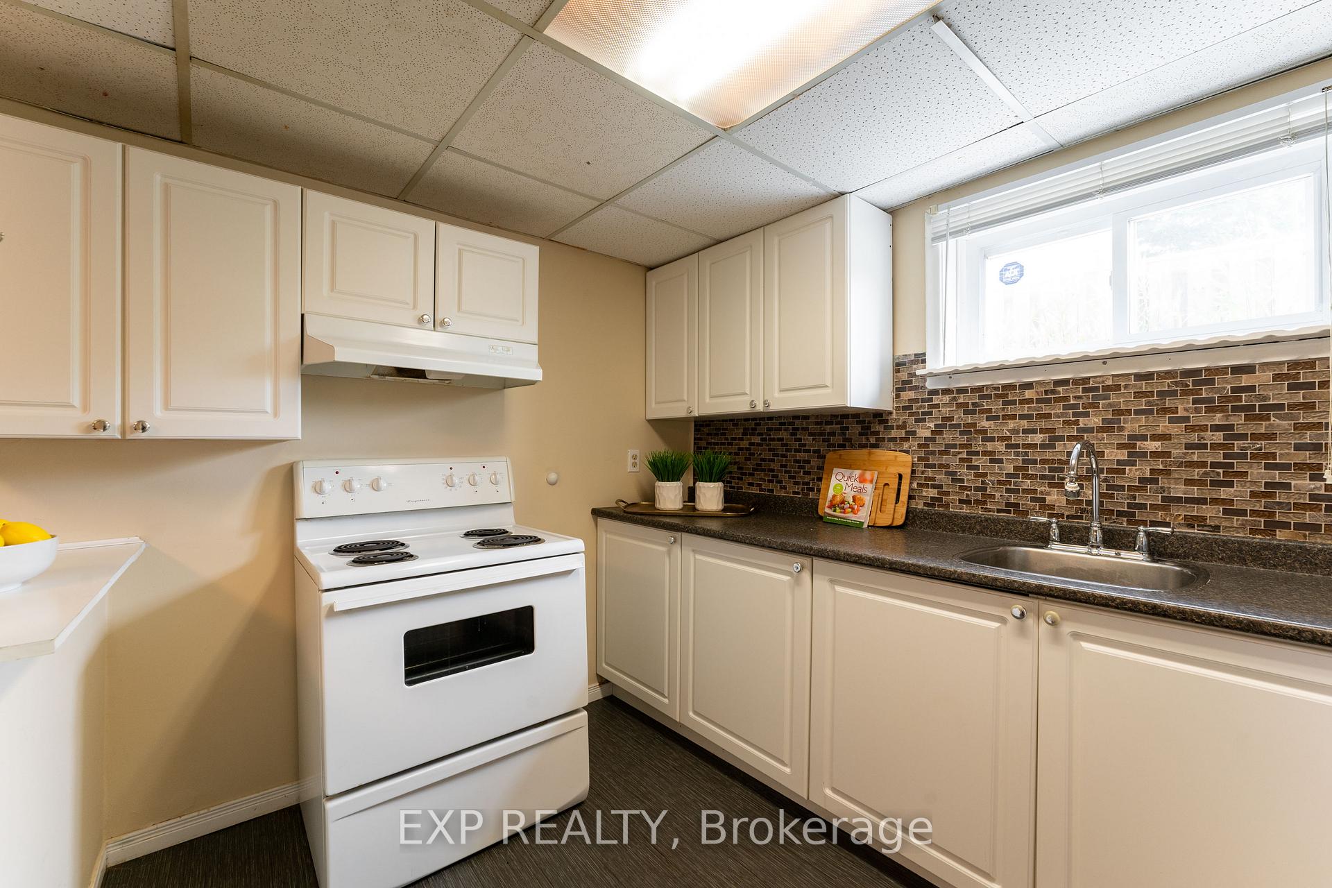 Photo 22 of 1195 Wecker Drive, Oshawa, Lakeview — HOMEH