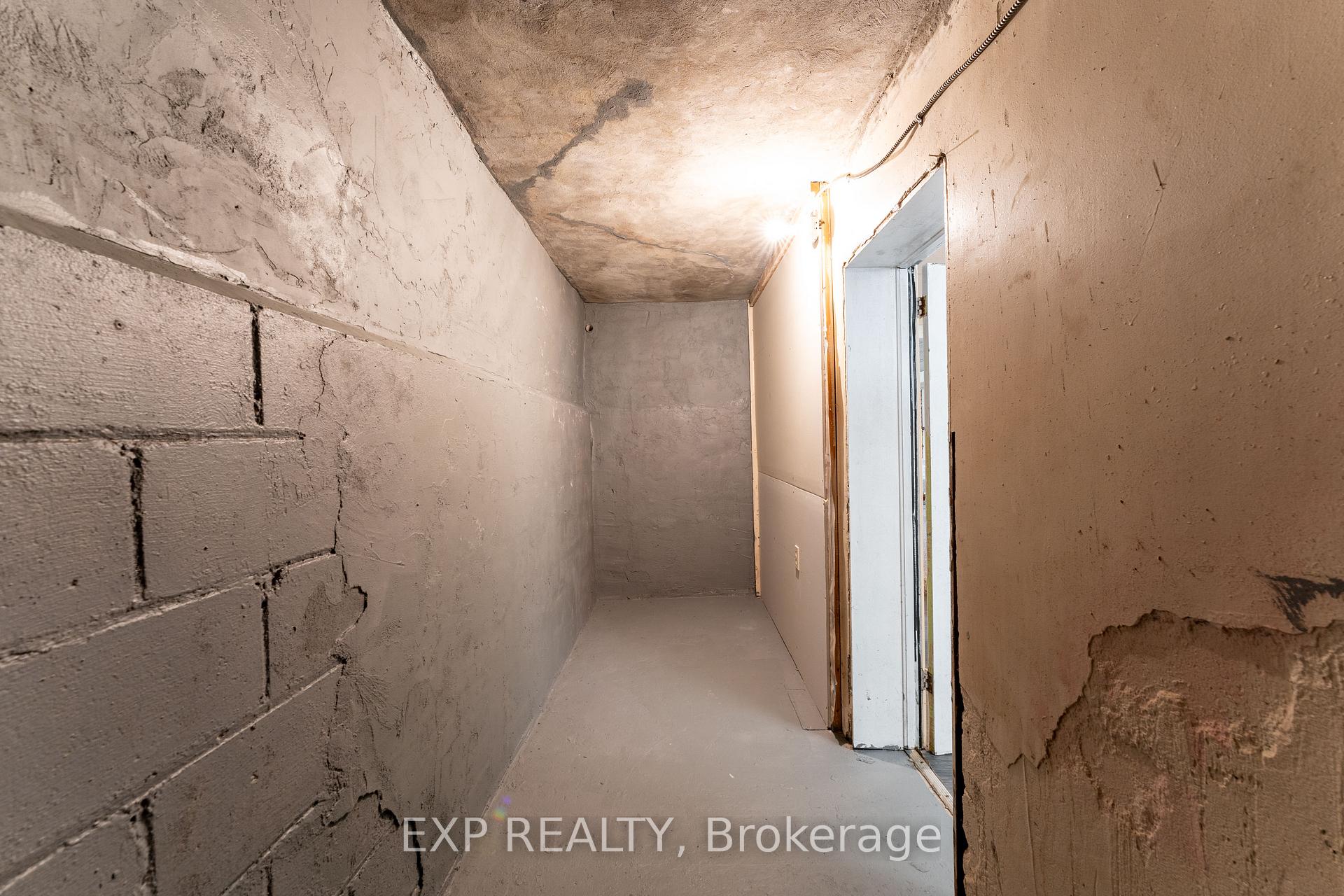 Photo 26 of 1195 Wecker Drive, Oshawa, Lakeview — HOMEH