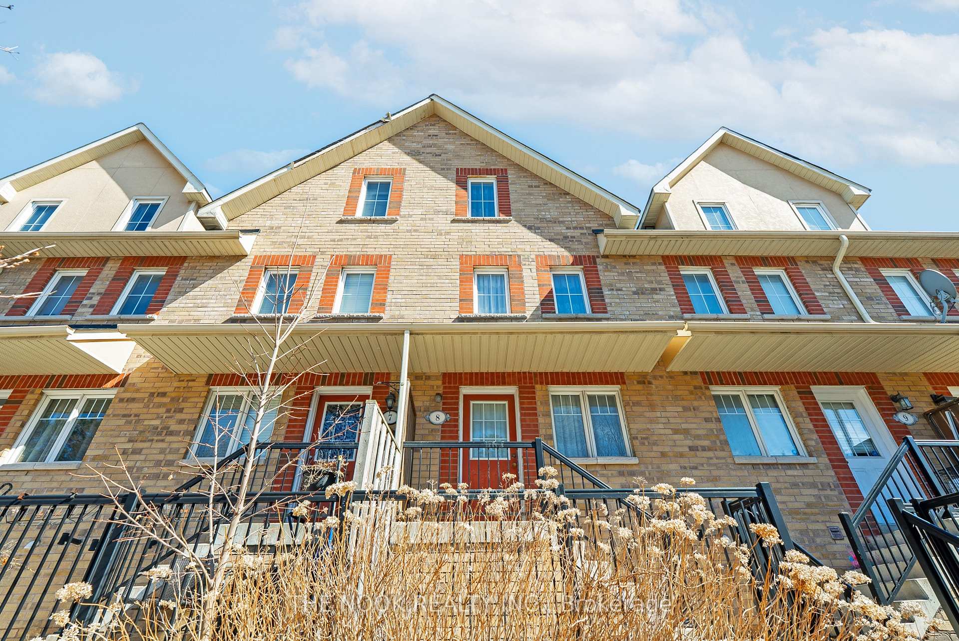 Photo 1 of Unit 8, 1775 Valley Farm Road, Pickering, Town Centre — HOMEH