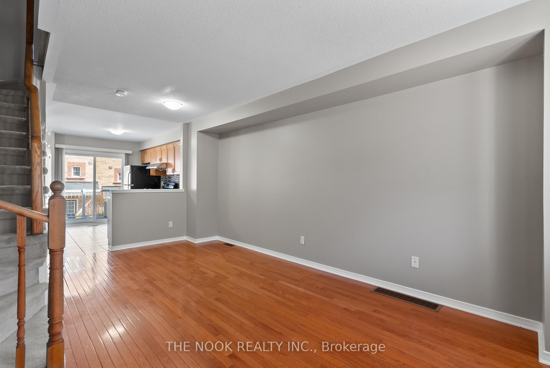 Photo 6 of Unit 8, 1775 Valley Farm Road, Pickering, Town Centre — HOMEH