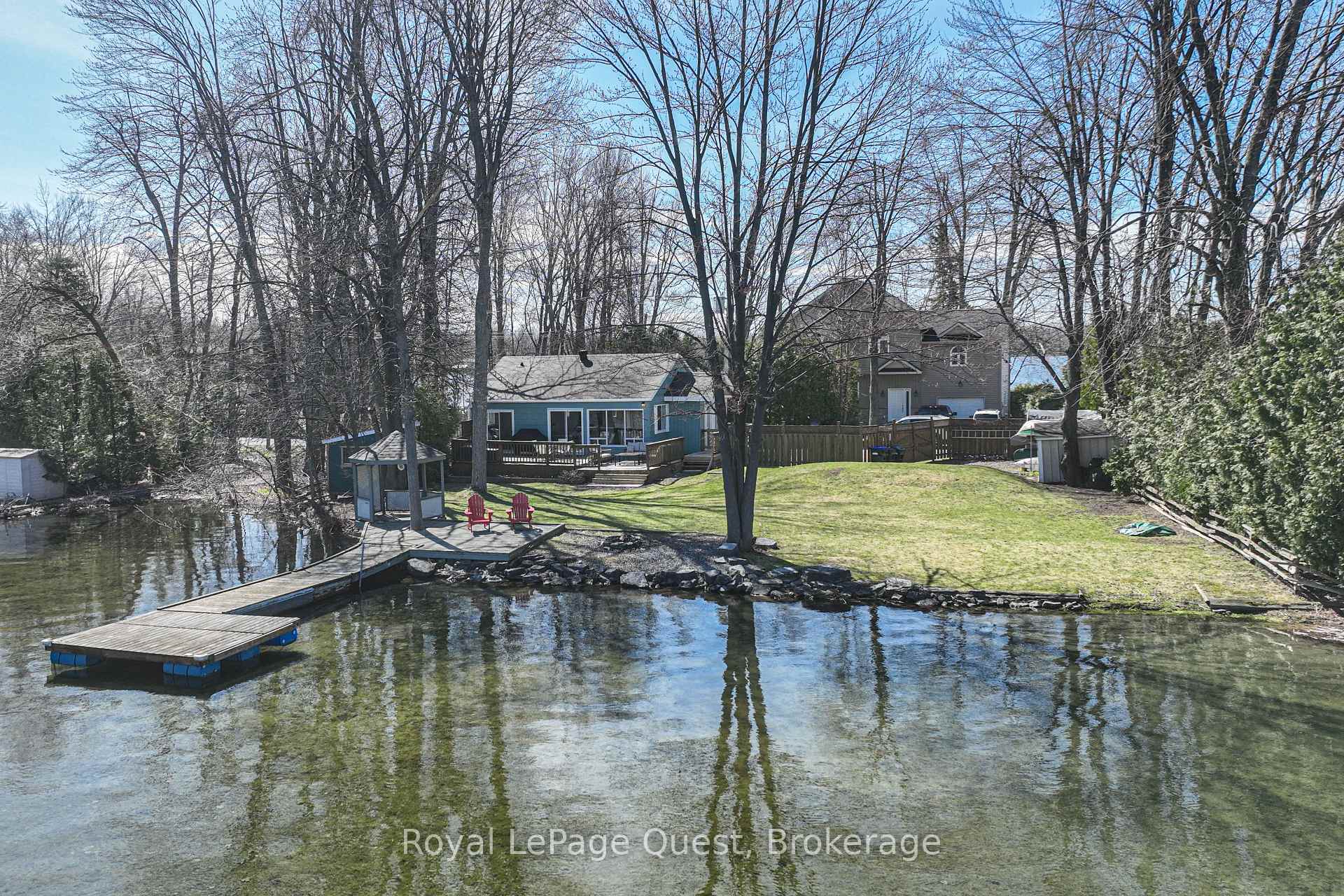 Front of 4304 Plum Point Road
