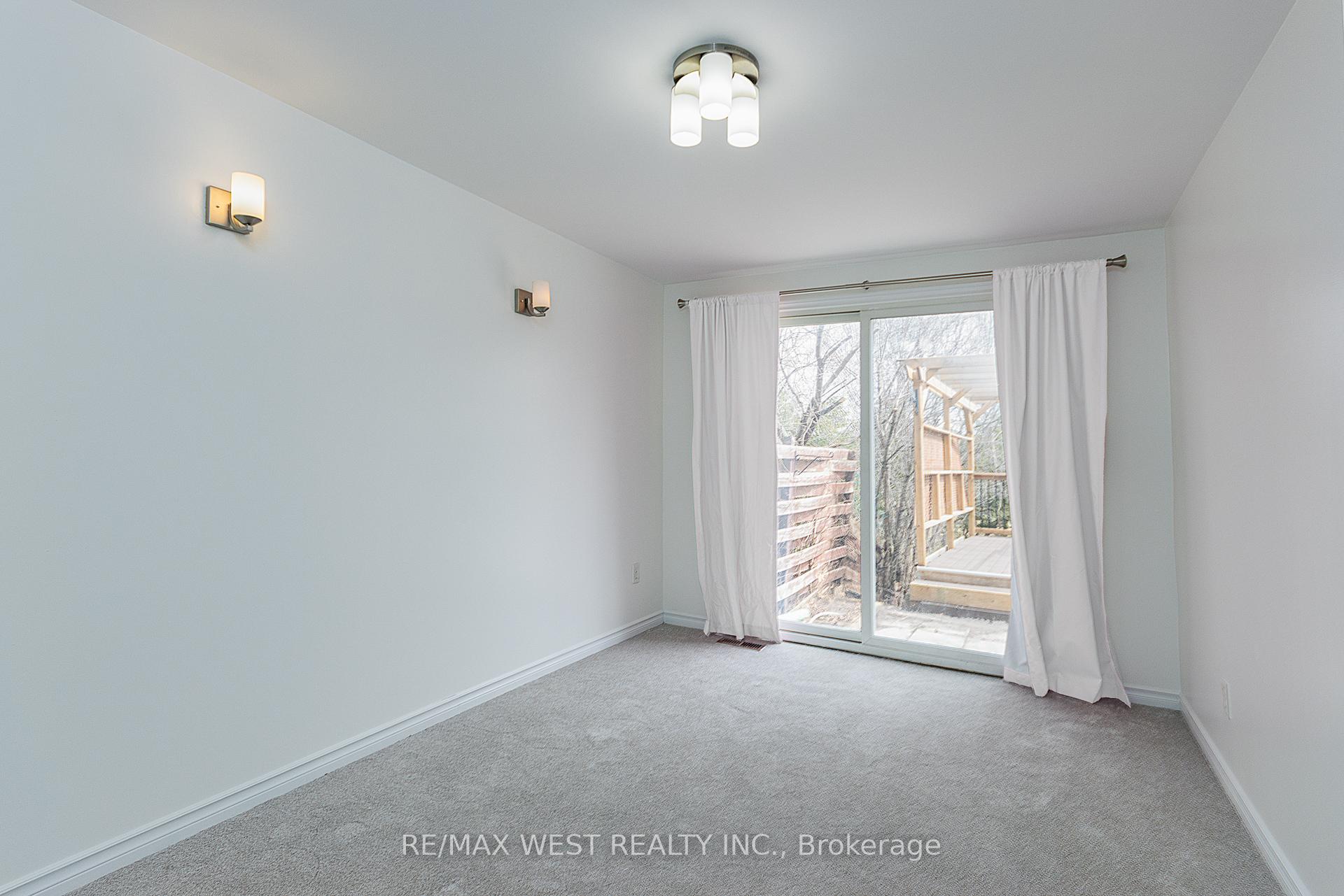 Photo 16 of 480 Sedan Crescent, Oshawa, Central — HOMEH