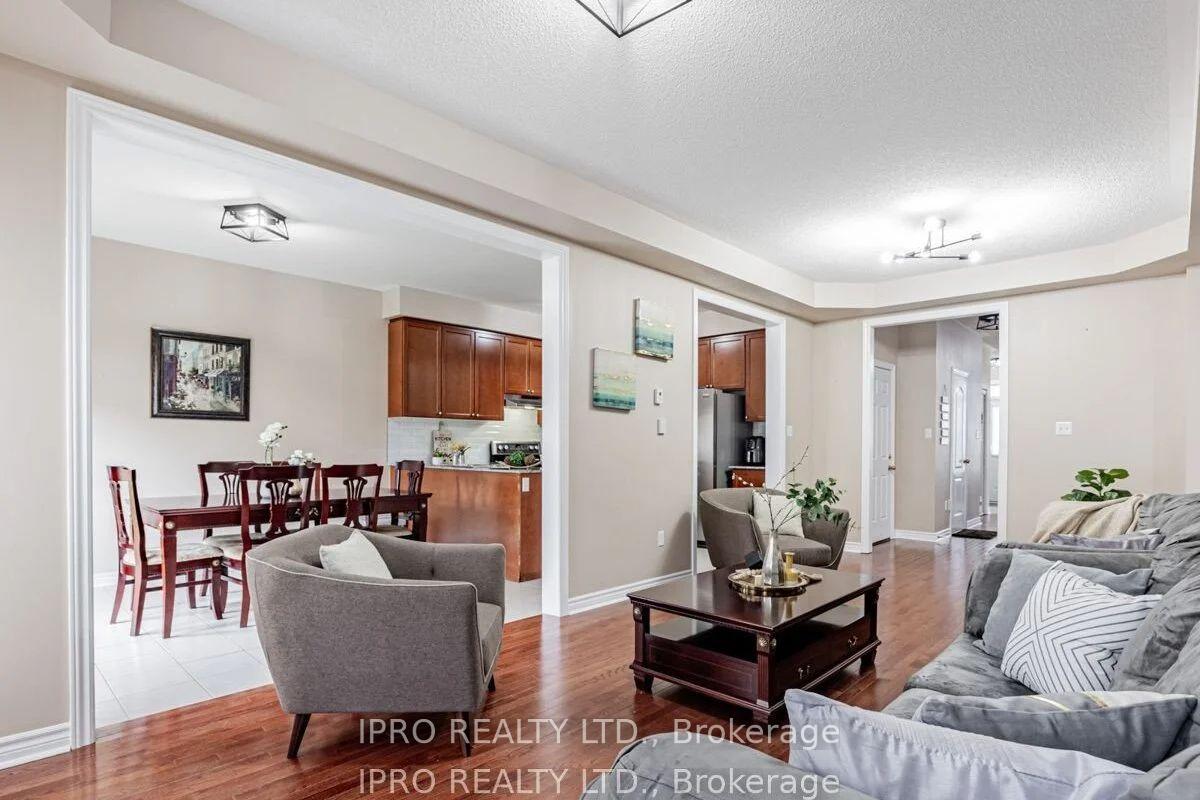 Photo 2 of 1609 Winville Road, Pickering, Duffin Heights — HOMEH