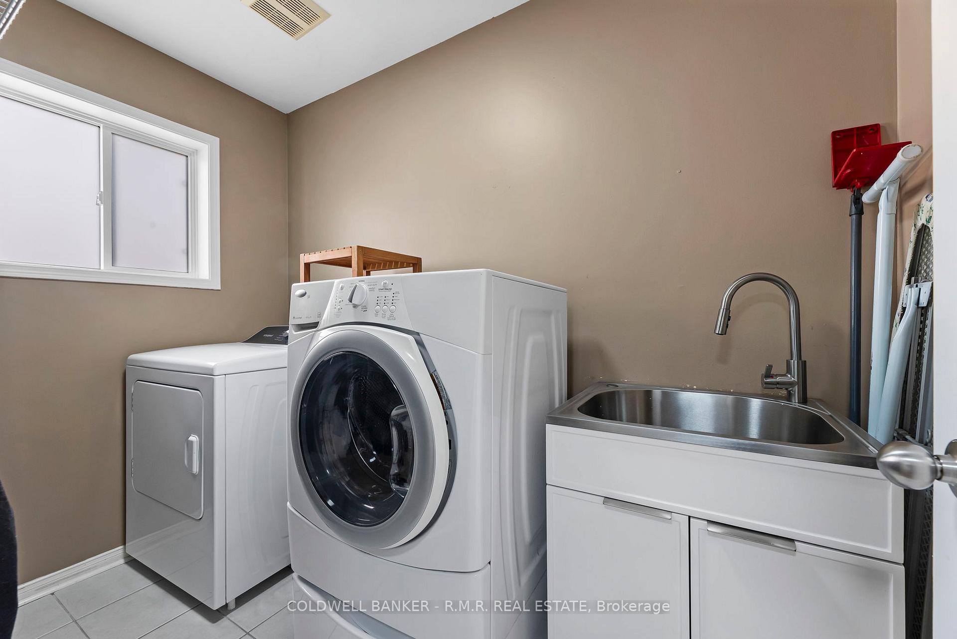 Photo 1 of 1151 Ashgrove Crescent, Oshawa, Pinecrest — HOMEH