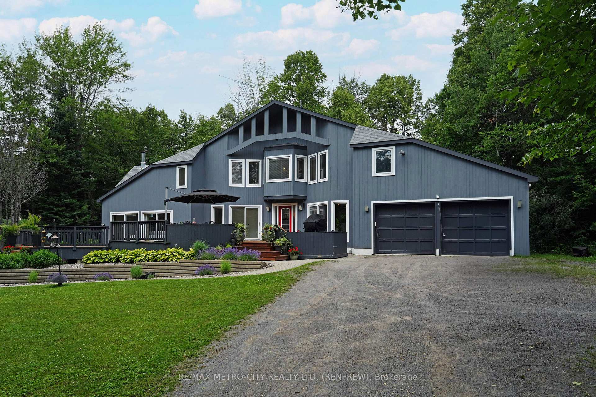 Front of 528 Opeongo Road