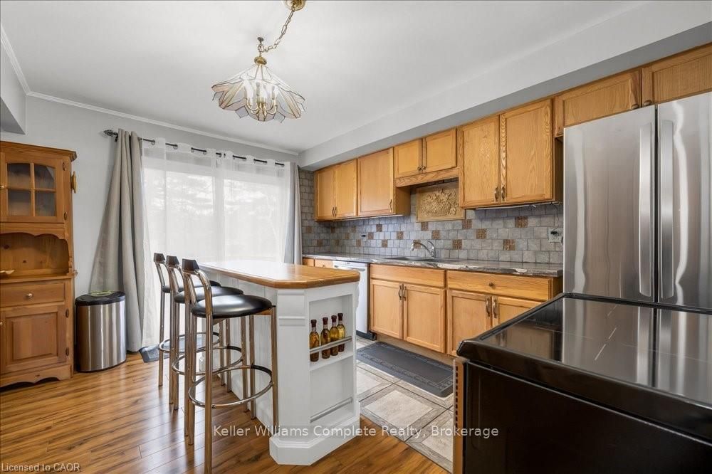 Photo 12 of 7662 Birch Drive, Ramara, Rural Ramara — HOMEH