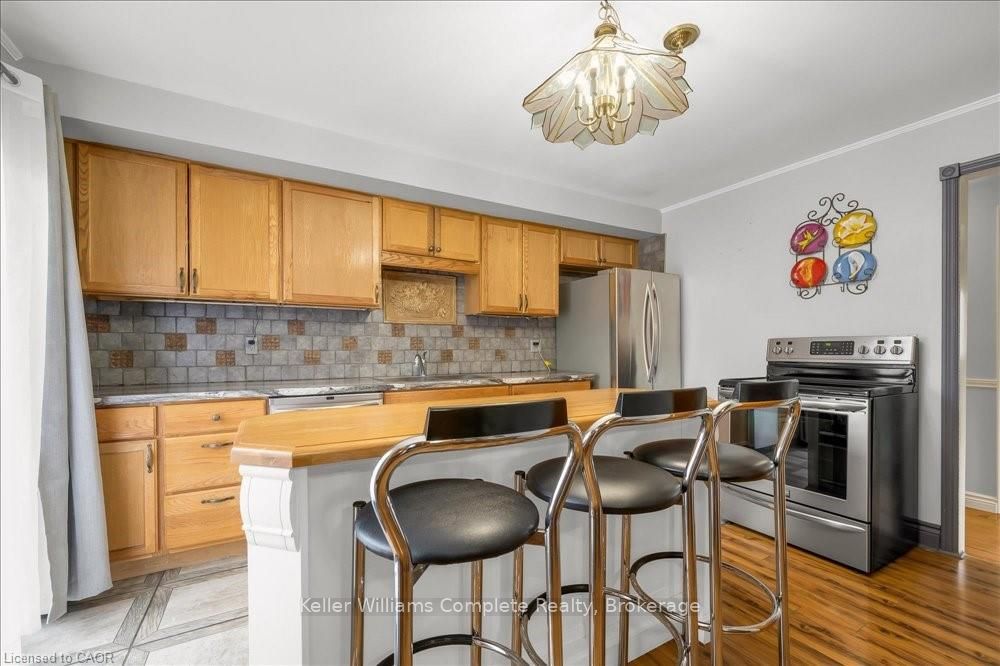 Photo 13 of 7662 Birch Drive, Ramara, Rural Ramara — HOMEH