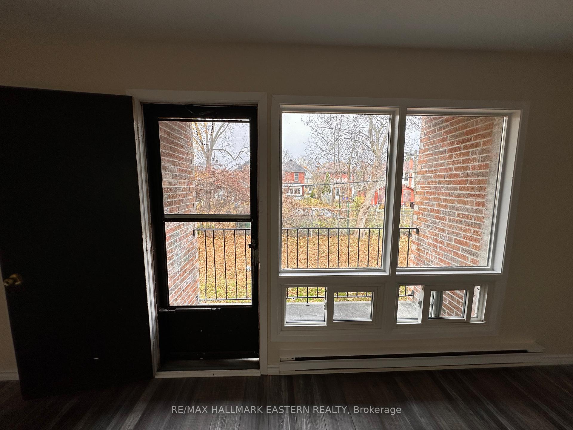 Photo 10 of Unit 302, 106 Lansdowne Street, Peterborough, Town Ward 3 — HOMEH