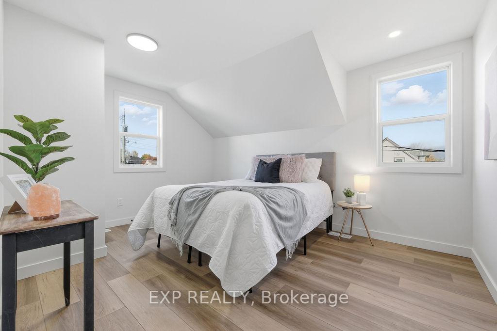 Photo 25 of 146 Blake Street, Renfrew — HOMEH