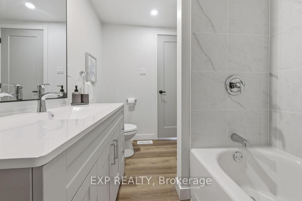 Photo 30 of 146 Blake Street, Renfrew — HOMEH