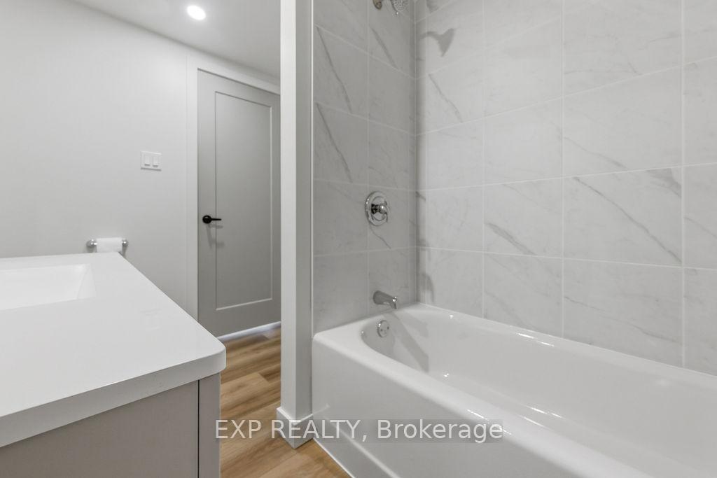 Photo 31 of 146 Blake Street, Renfrew — HOMEH