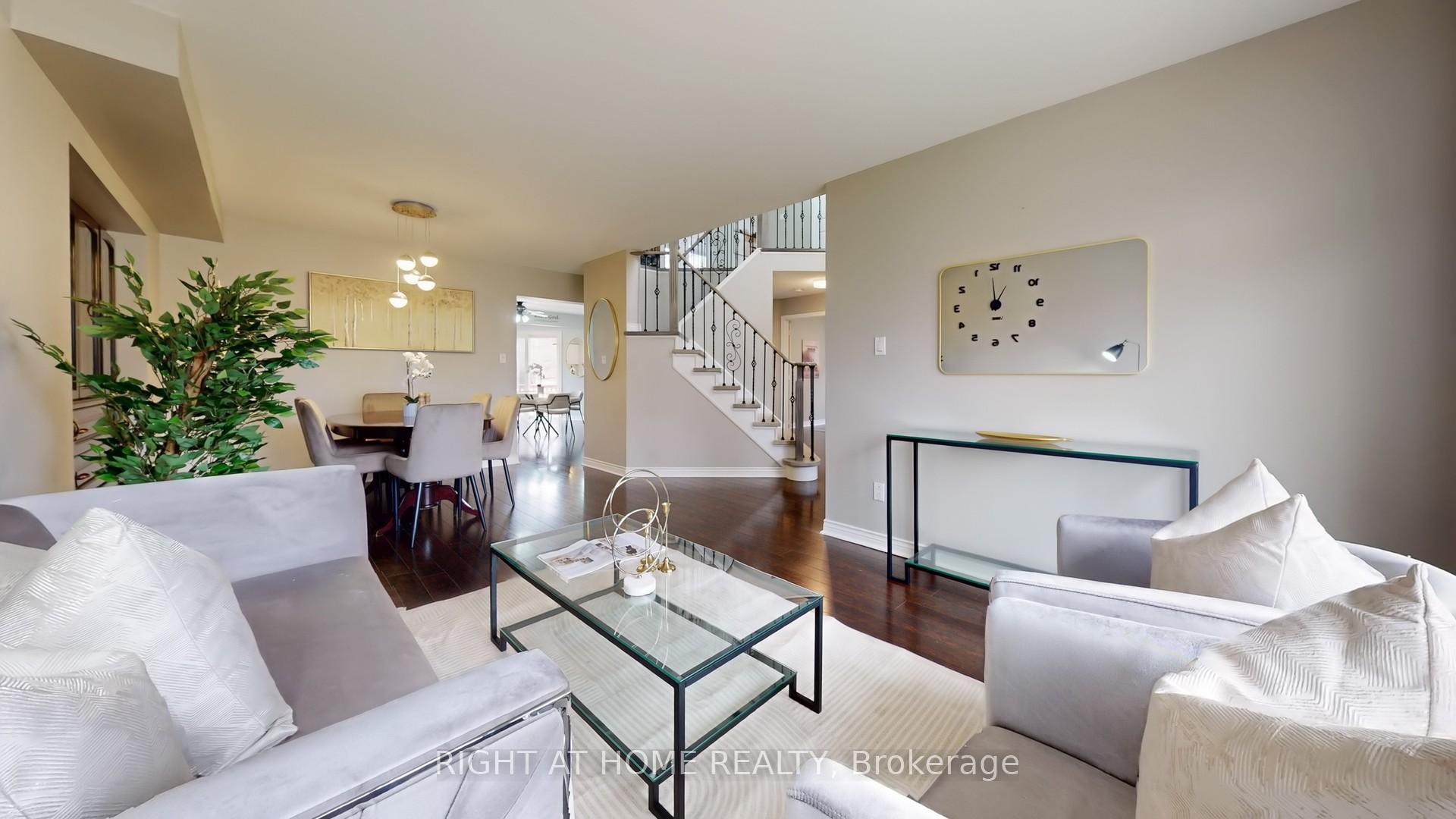Photo 6 of 893 Sundance Circle, Oshawa, Northglen — HOMEH