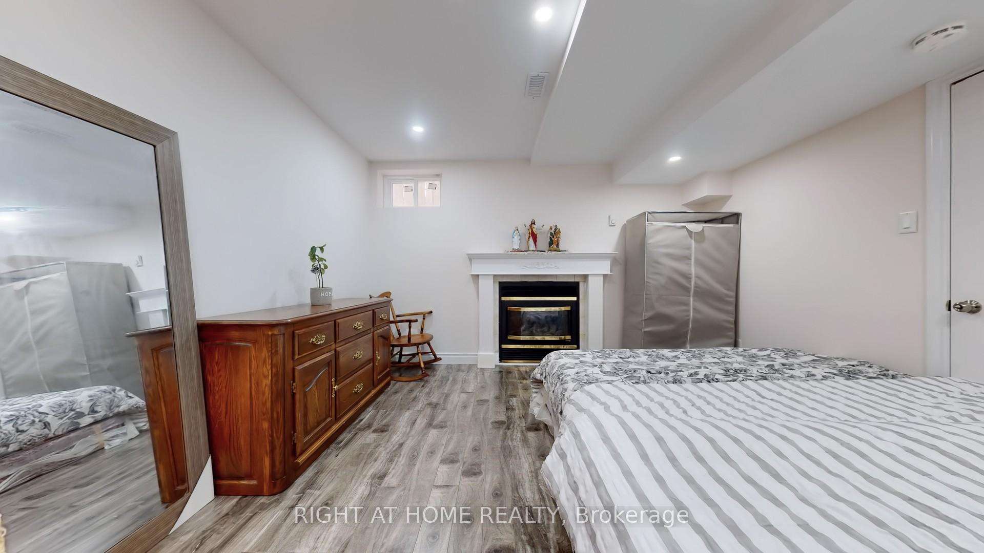 Photo 45 of 893 Sundance Circle, Oshawa, Northglen — HOMEH