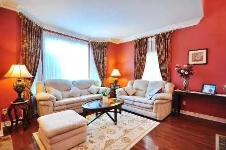 Photo 2 of 28 Angus Meadow Drive, Markham, Angus Glen — HOMEH