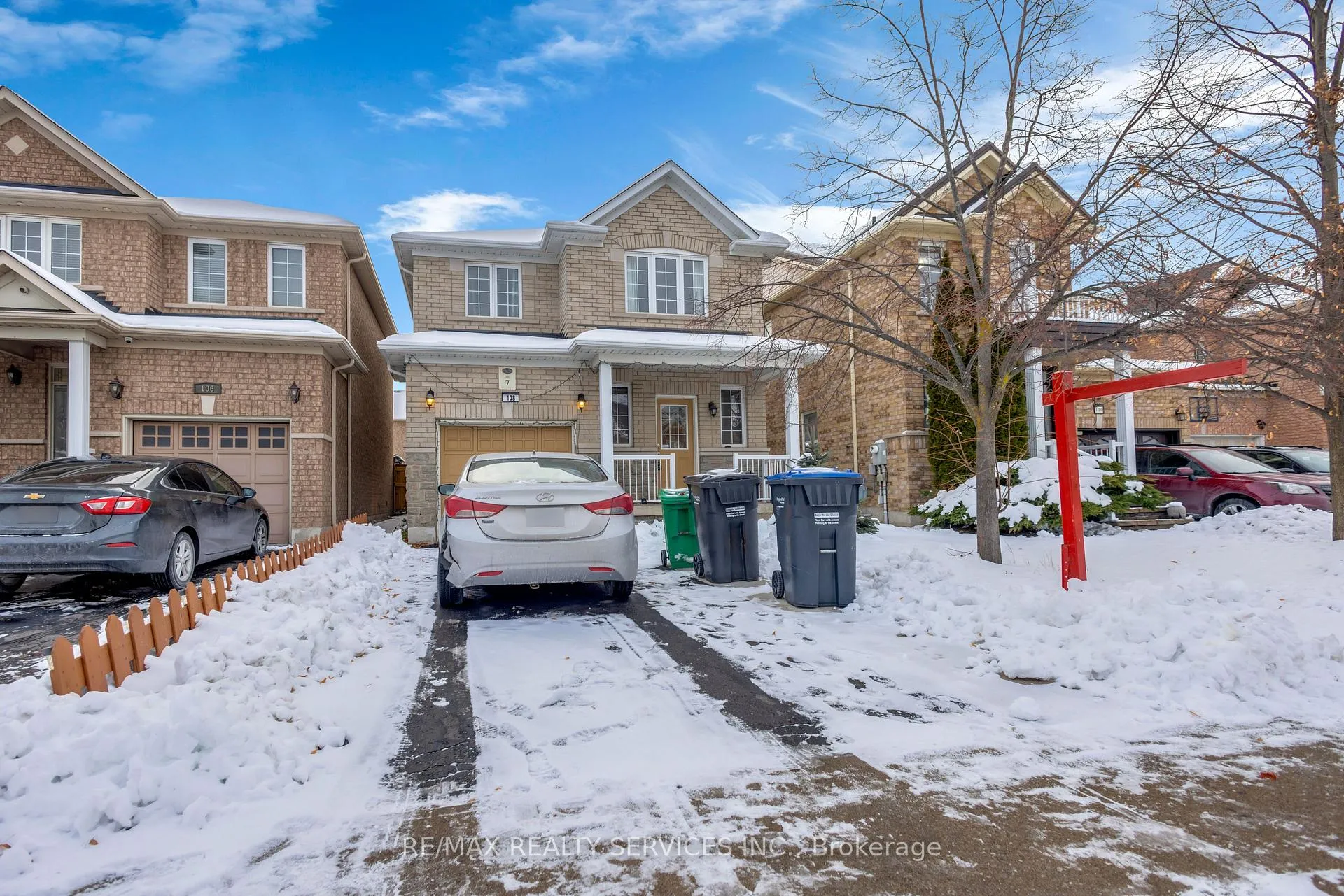 Front of Unit UPPER, 108 Beavervalley Drive
