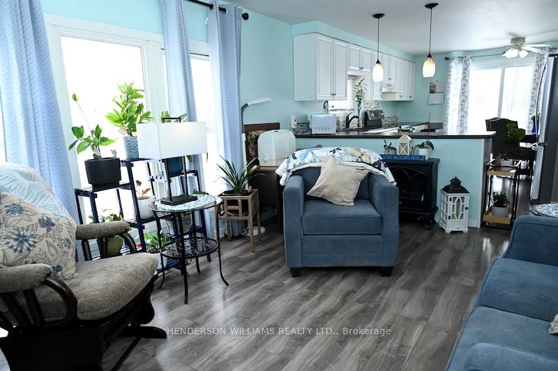 Photo 5 of Unit 23, 528 County Road 10 E, Prince Edward County, Hallowell Ward — HOMEH