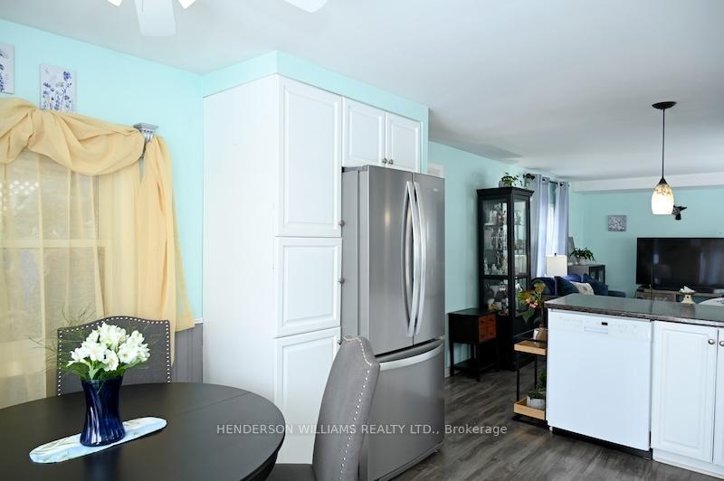 Photo 8 of Unit 23, 528 County Road 10 E, Prince Edward County, Hallowell Ward — HOMEH