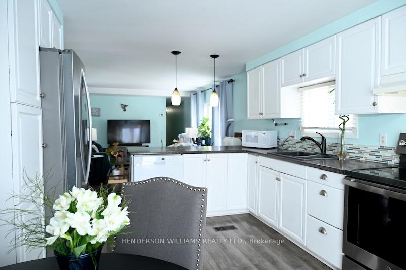 Photo 9 of Unit 23, 528 County Road 10 E, Prince Edward County, Hallowell Ward — HOMEH