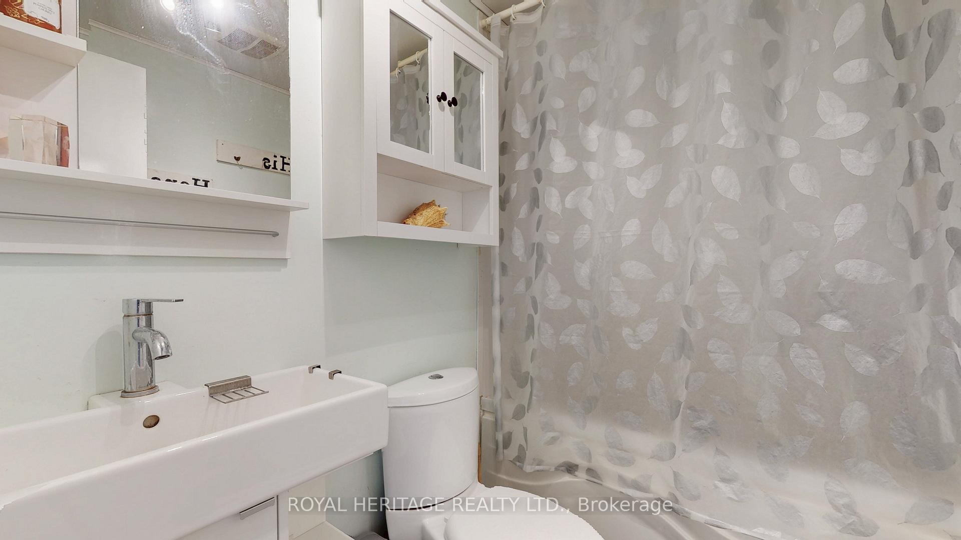 Photo 21 of 621 Cobblehill Drive, Oshawa, Pinecrest — HOMEH