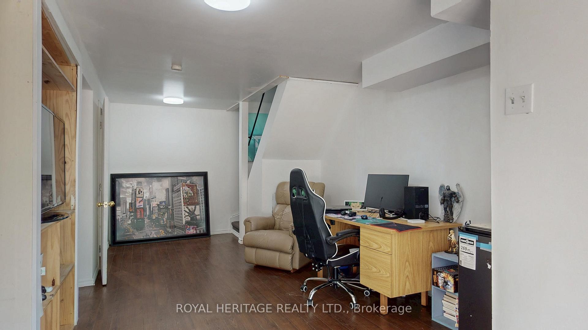 Photo 24 of 621 Cobblehill Drive, Oshawa, Pinecrest — HOMEH