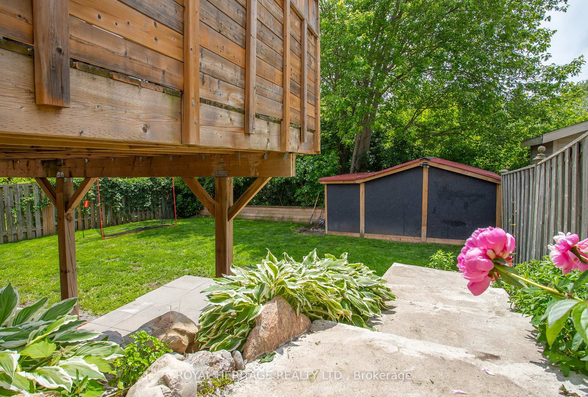 Photo 32 of 621 Cobblehill Drive, Oshawa, Pinecrest — HOMEH