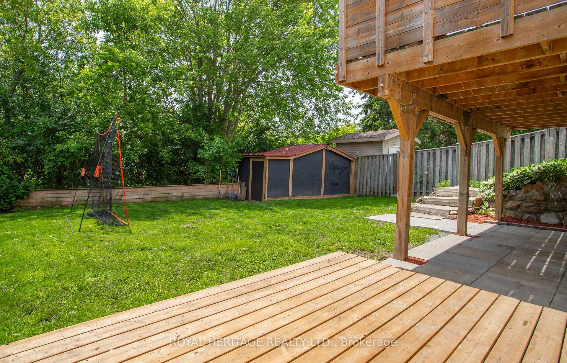 Photo 34 of 621 Cobblehill Drive, Oshawa, Pinecrest — HOMEH