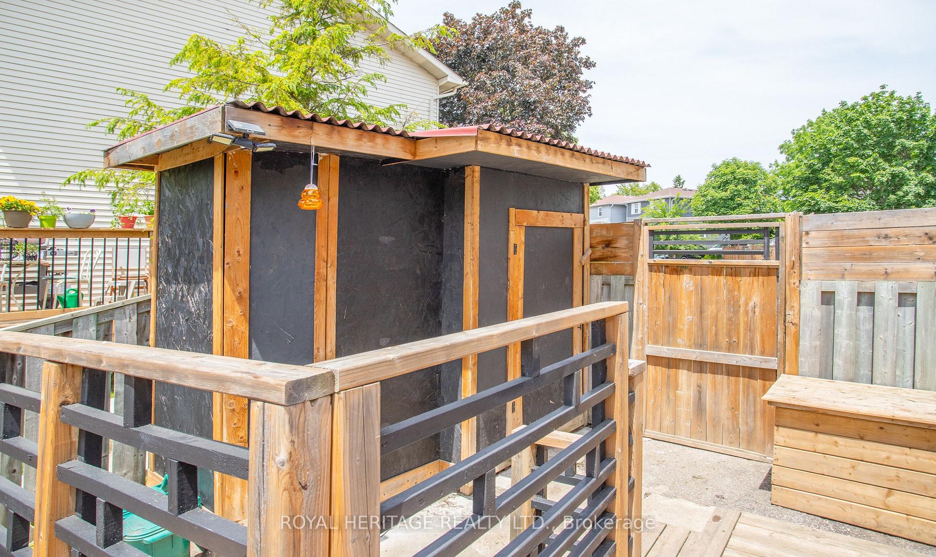 Photo 37 of 621 Cobblehill Drive, Oshawa, Pinecrest — HOMEH