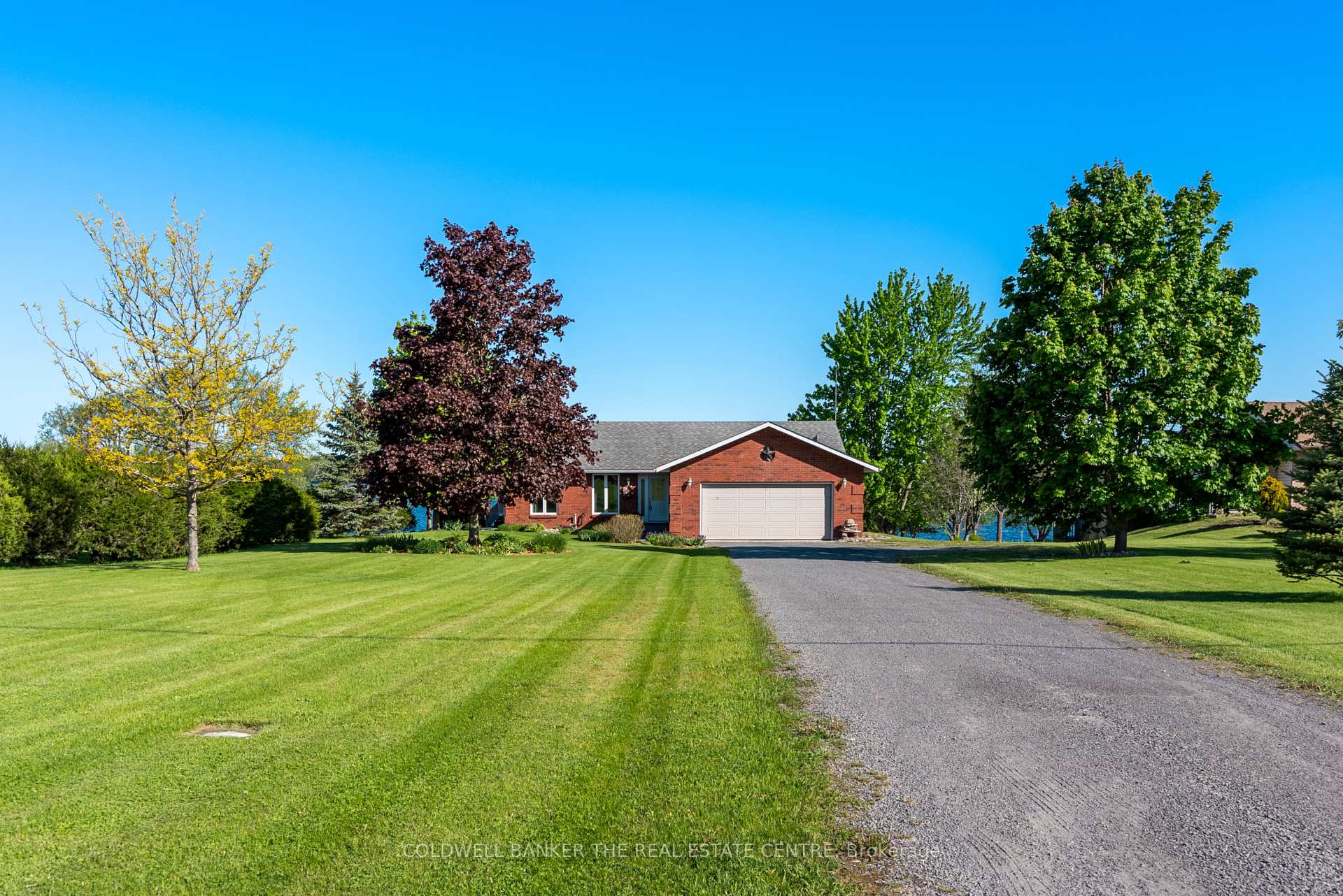 Photo 3 of 1530 County Rd 35, Prince Edward County, Sophiasburg Ward — HOMEH
