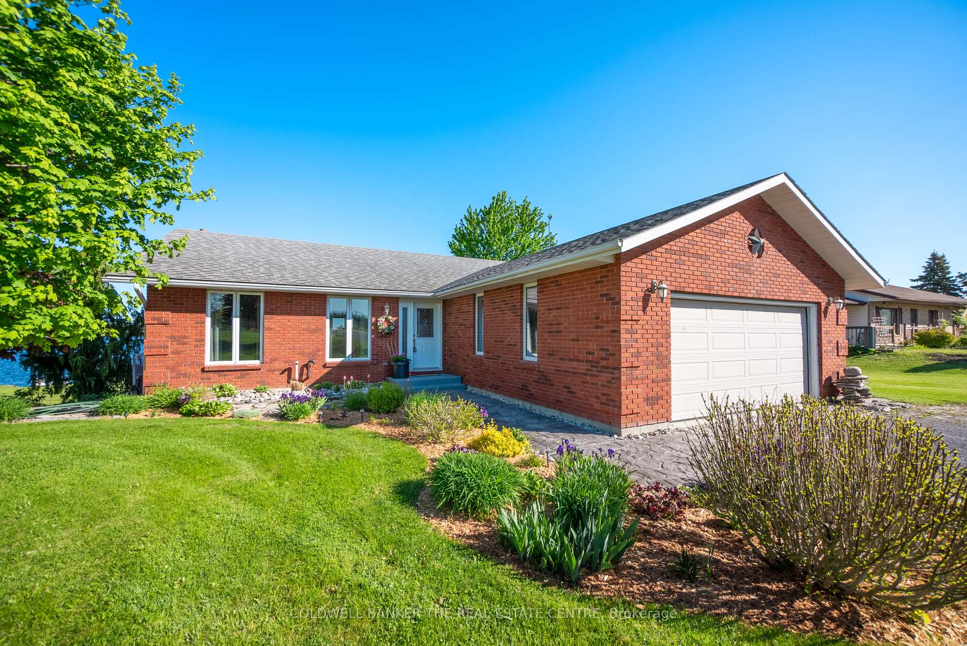 Photo 5 of 1530 County Rd 35, Prince Edward County, Sophiasburg Ward — HOMEH