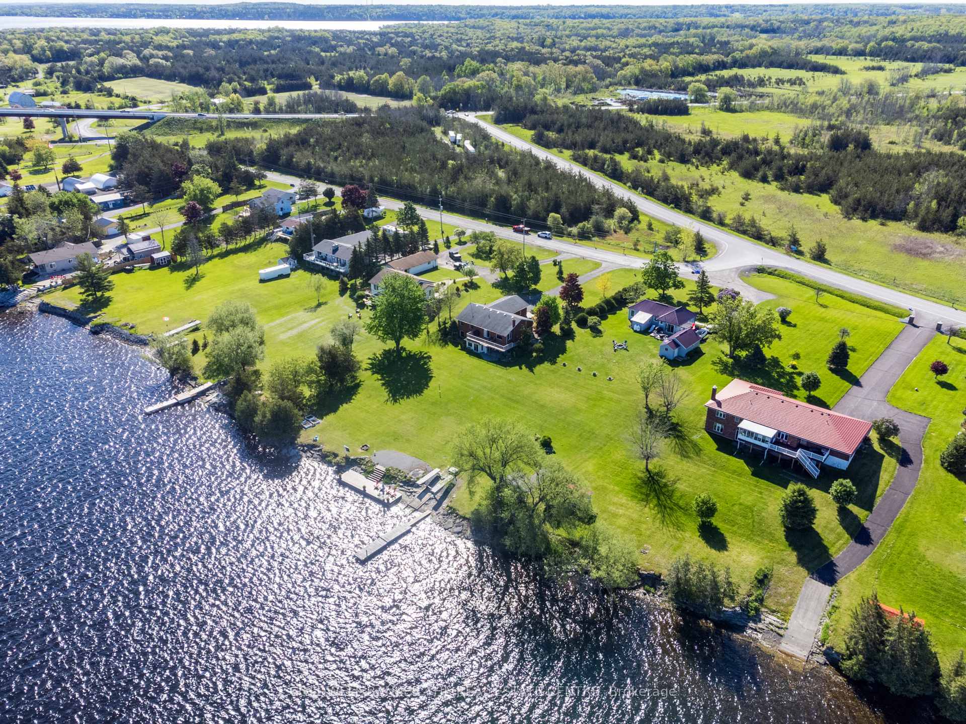 Photo 17 of 1530 County Rd 35, Prince Edward County, Sophiasburg Ward — HOMEH