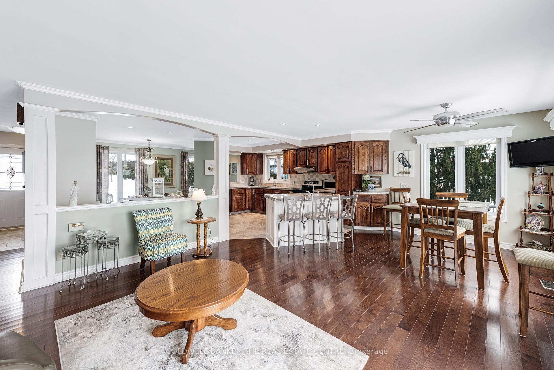 Photo 23 of 1530 County Rd 35, Prince Edward County, Sophiasburg Ward — HOMEH