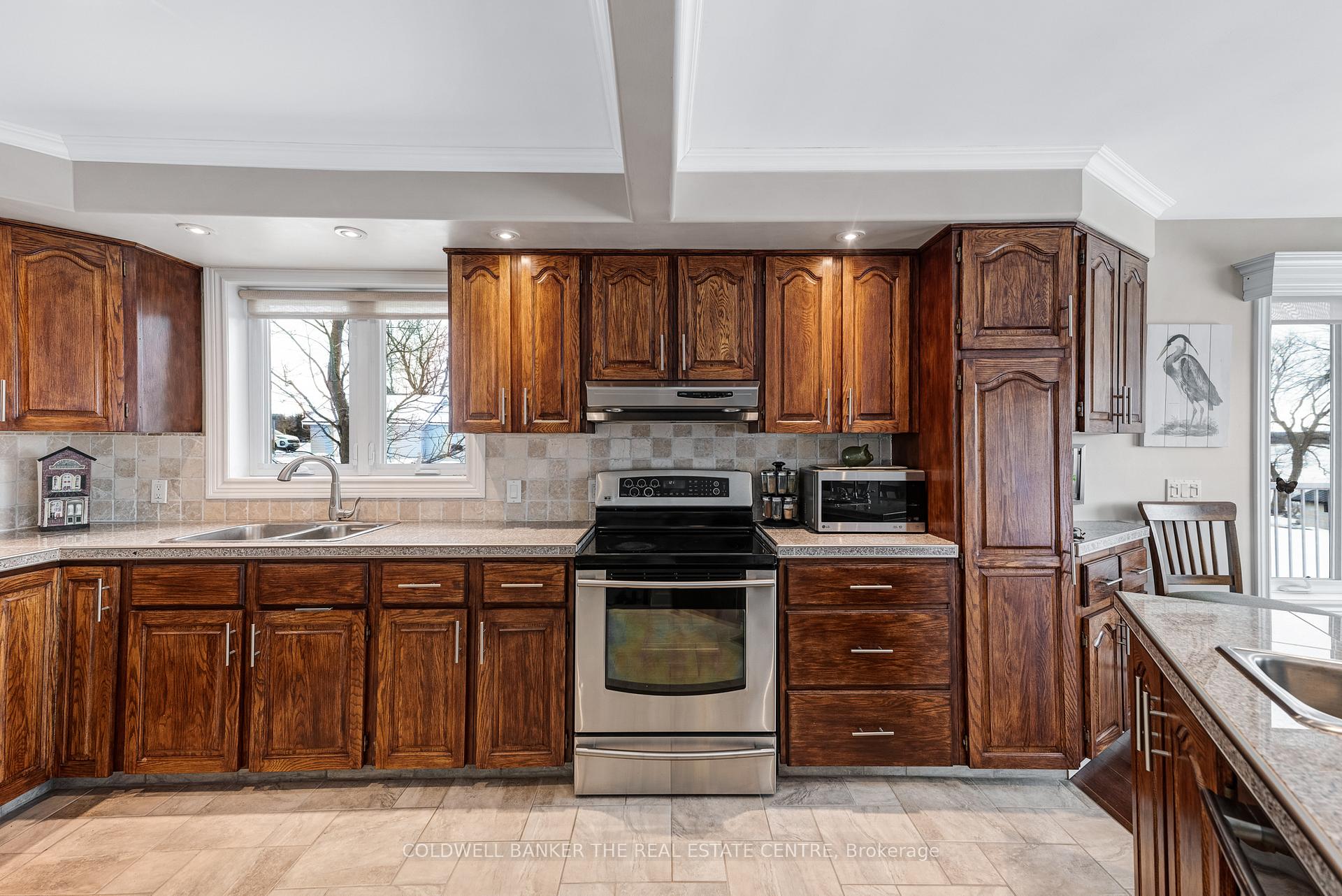 Photo 26 of 1530 County Rd 35, Prince Edward County, Sophiasburg Ward — HOMEH