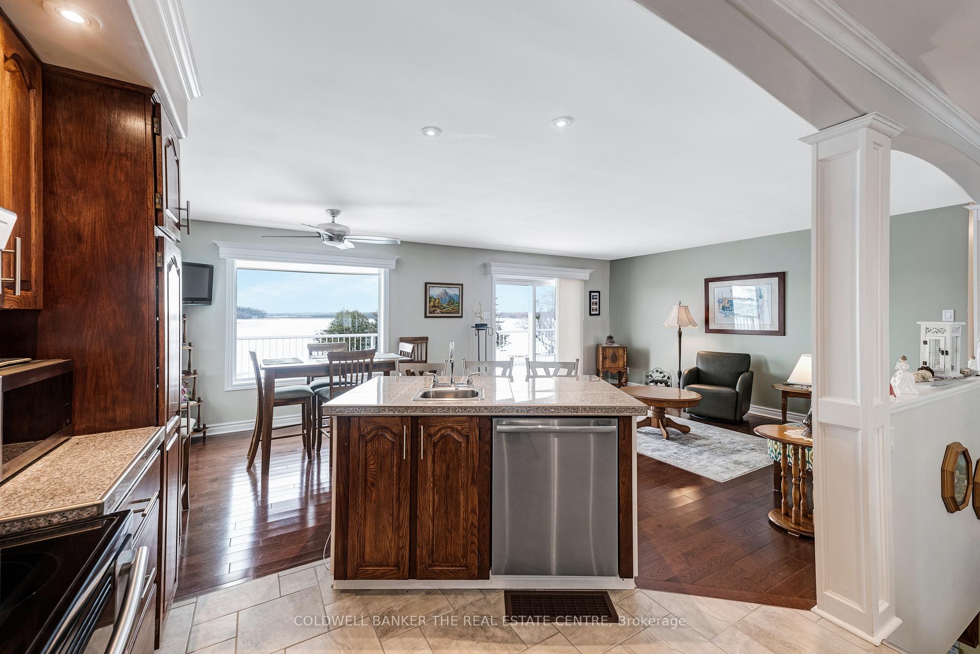 Photo 27 of 1530 County Rd 35, Prince Edward County, Sophiasburg Ward — HOMEH
