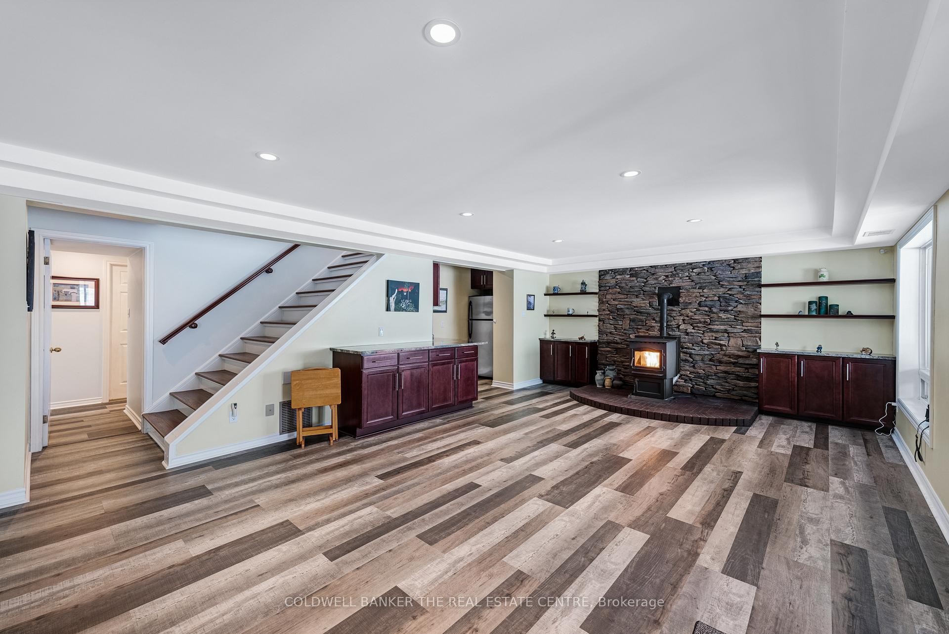 Photo 36 of 1530 County Rd 35, Prince Edward County, Sophiasburg Ward — HOMEH