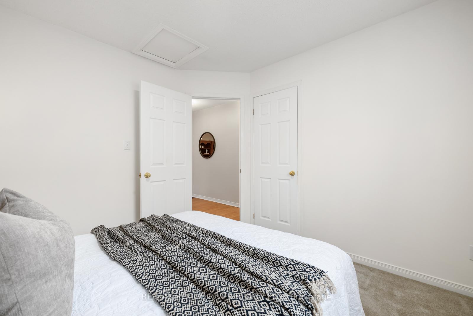 Photo 22 of 887 Beatrice Street E, Oshawa, Pinecrest — HOMEH