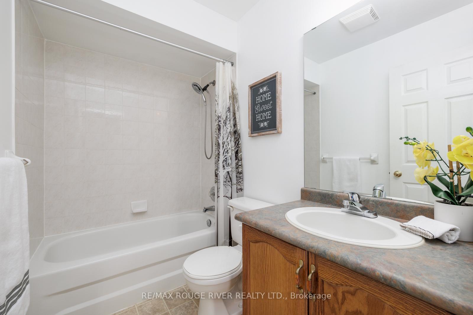 Photo 23 of 887 Beatrice Street E, Oshawa, Pinecrest — HOMEH
